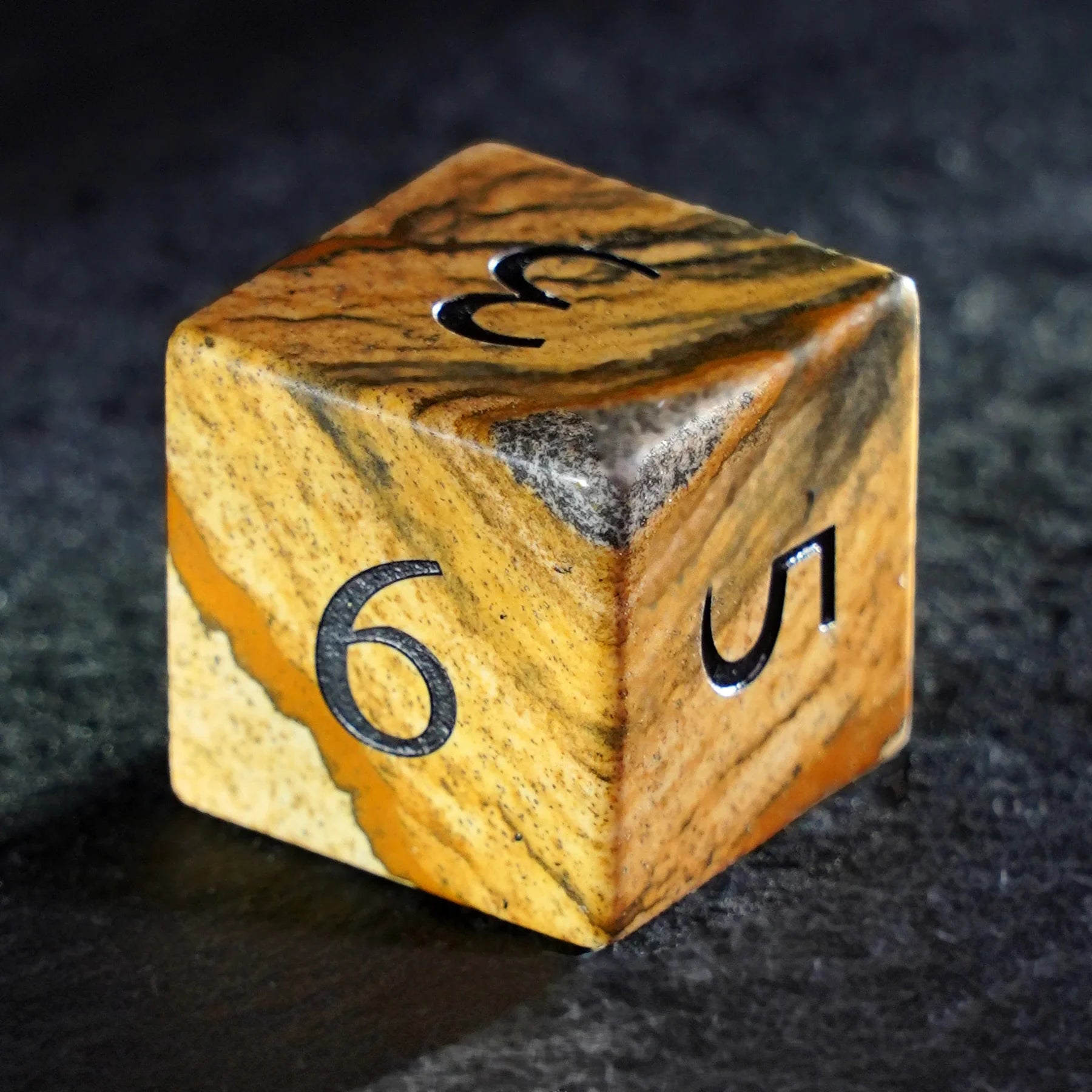 Desert Canvas Picture Jasper Dice Set