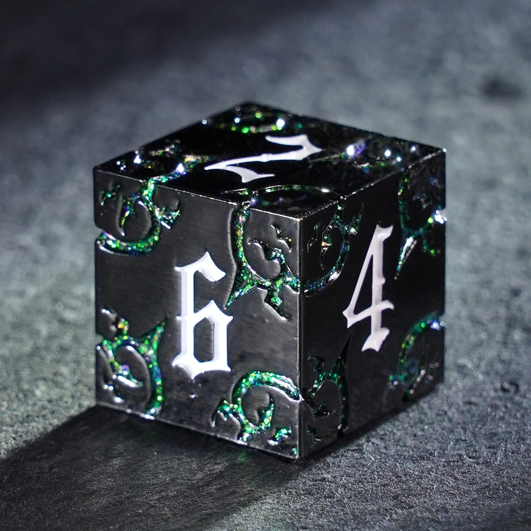 Thornbound Emerald Metal Dice Set