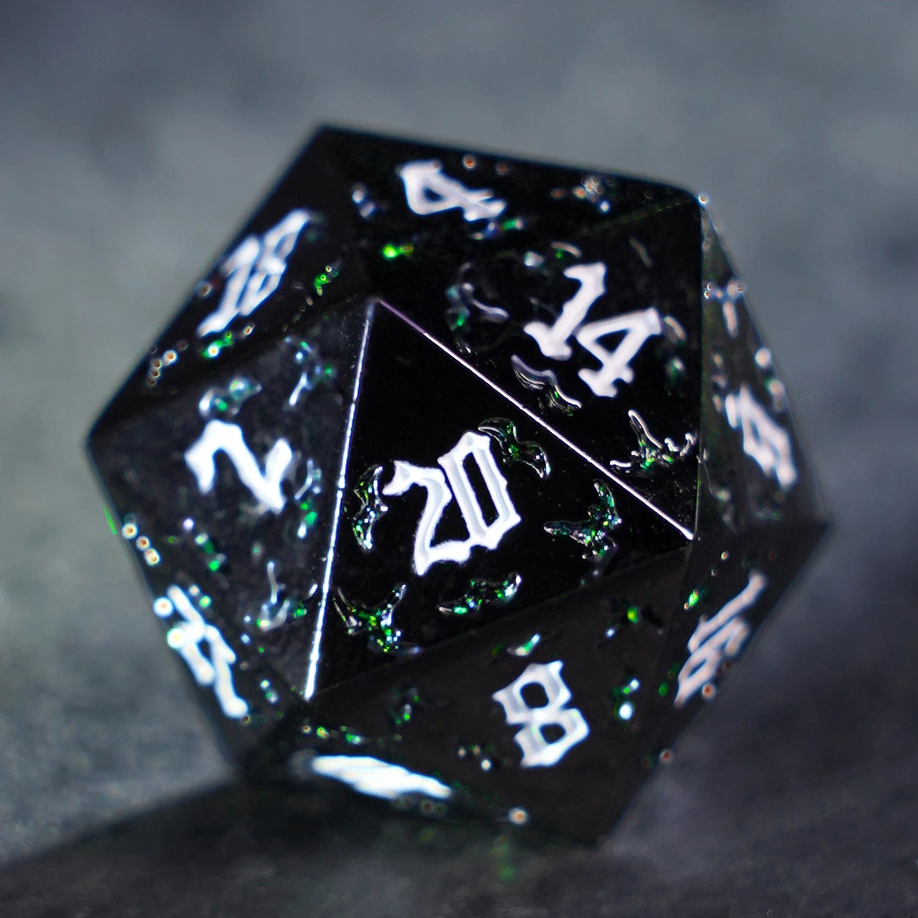 Thornbound Emerald Metal Dice Set